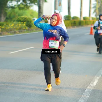 Runner Photo 7776525