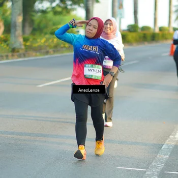 Runner Photo 7776542