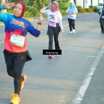 Runner Photo 7776583