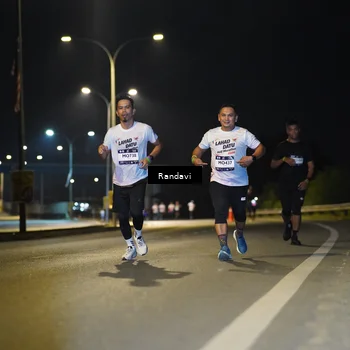 Runner Photo 7776604