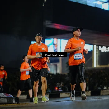 Runner Photo 7776642