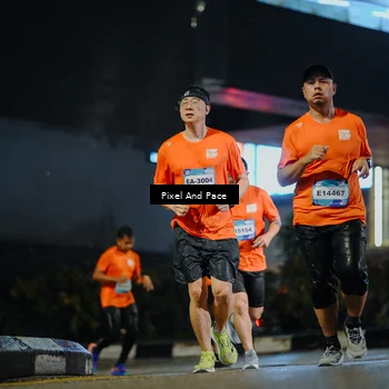 Runner Photo 7776649