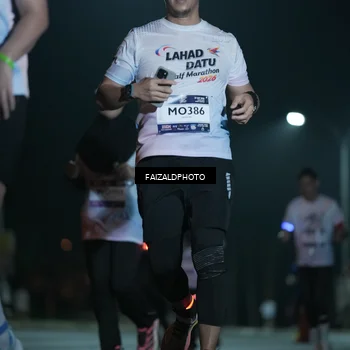 Runner Photo 7776673