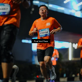 Runner Photo 7776680