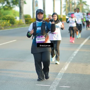 Runner Photo 7776688