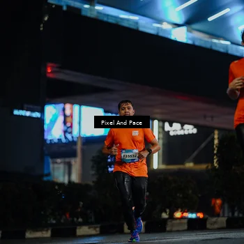 Runner Photo 7776706