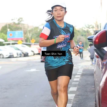 Runner Photo 7776708