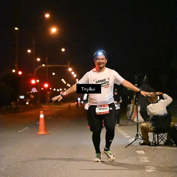 Runner Photo 7776709