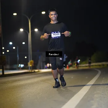 Runner Photo 7776710