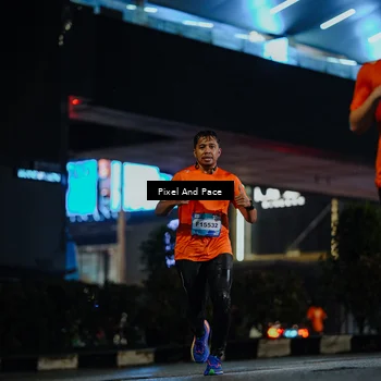 Runner Photo 7776717