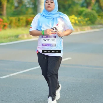 Runner Photo 7776728