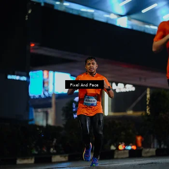 Runner Photo 7776735