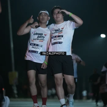 Runner Photo 7776744