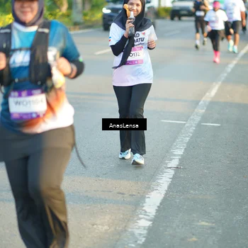 Runner Photo 7776768