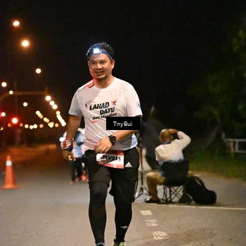 Runner Photo 7776817
