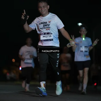 Runner Photo 7776825