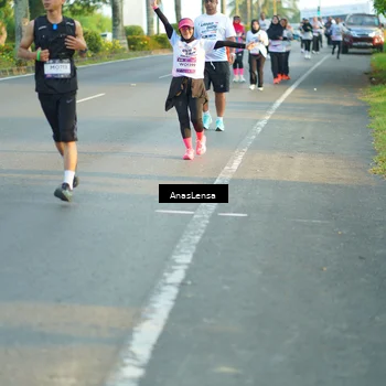 Runner Photo 7776826