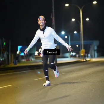 Runner Photo 7776835