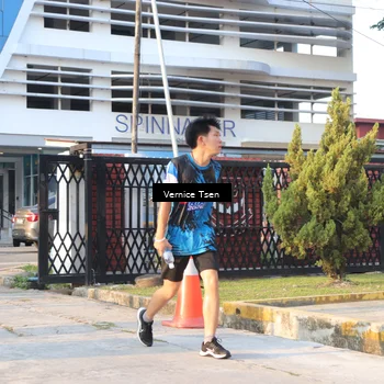 Runner Photo 7776842