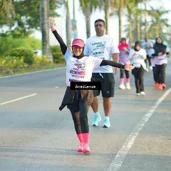 Runner Photo 7776850