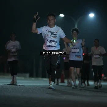 Runner Photo 7776857