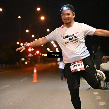 Runner Photo 7776864