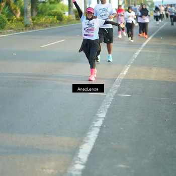 Runner Photo 7776867