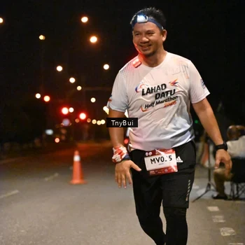 Runner Photo 7776882