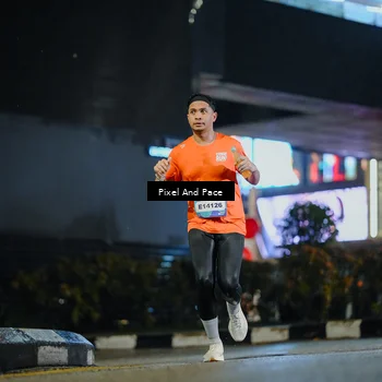 Runner Photo 7776894
