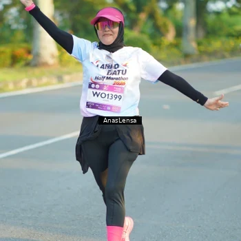 Runner Photo 7776925