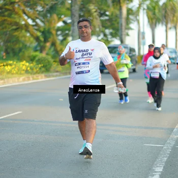 Runner Photo 7776958