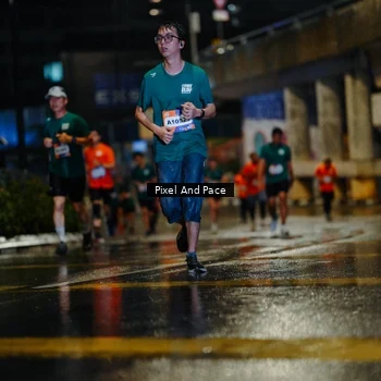 Runner Photo 7776963