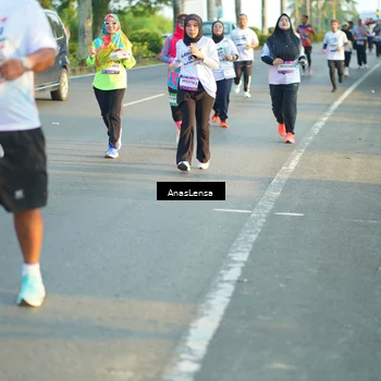Runner Photo 7776977