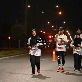 Runner Photo 7776980