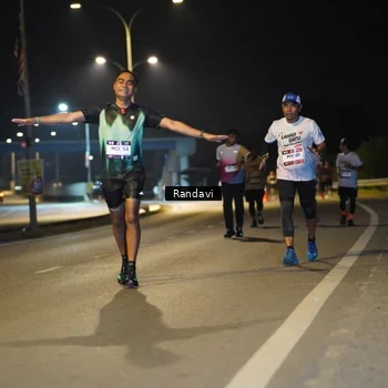 Runner Photo 7776984
