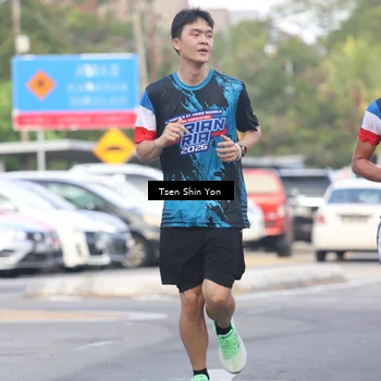 Runner Photo 7777000