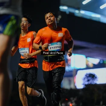 Runner Photo 7777012