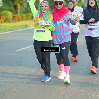 Runner Photo 7777033