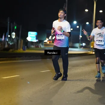 Runner Photo 7777059
