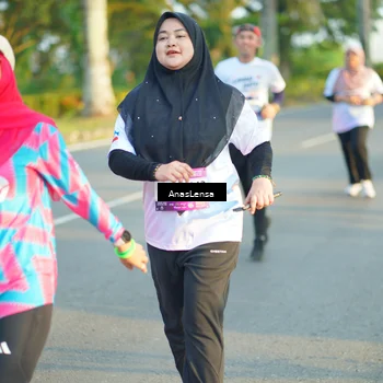 Runner Photo 7777064