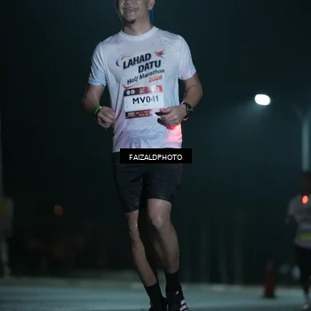 Runner Photo 7777076