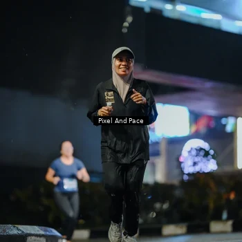 Runner Photo 7777088