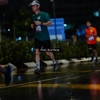 Runner Photo 7777098