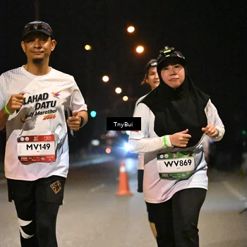 Runner Photo 7777110