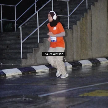 Runner Photo 7777126