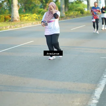 Runner Photo 7777133