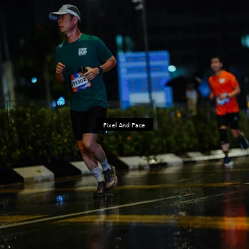 Runner Photo 7777136