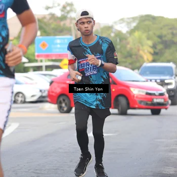 Runner Photo 7777143