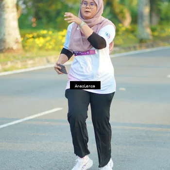 Runner Photo 7777162