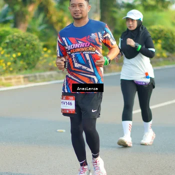 Runner Photo 7777165